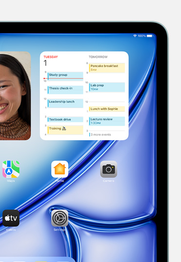 在一個屏幕上顯示多個 widget 和 app，包括照片、日歷、地圖、主頁、相機、電視、新聞和設(shè)置。