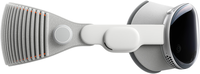 Apple Vision Pro 的側(cè)面視圖，裝有遮光罩和可調(diào)節(jié)編織頭帶。