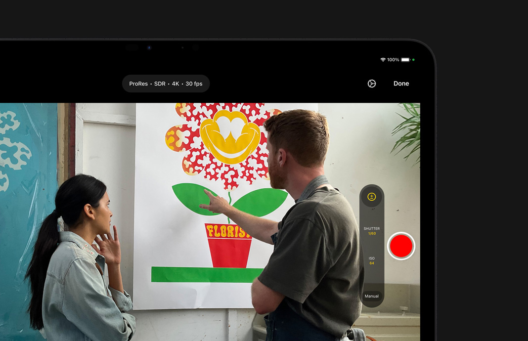 iPad Pro 上的 iPad 版 Final Cut Pro 專業(yè)攝像機模式的特寫，展示該模式的設(shè)置菜單。